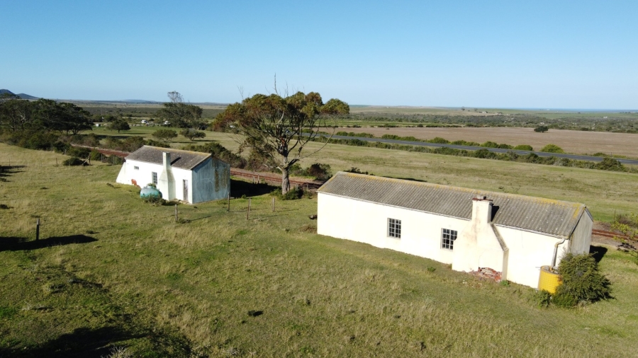 Commercial Property for Sale in Mossel Bay Rural Western Cape